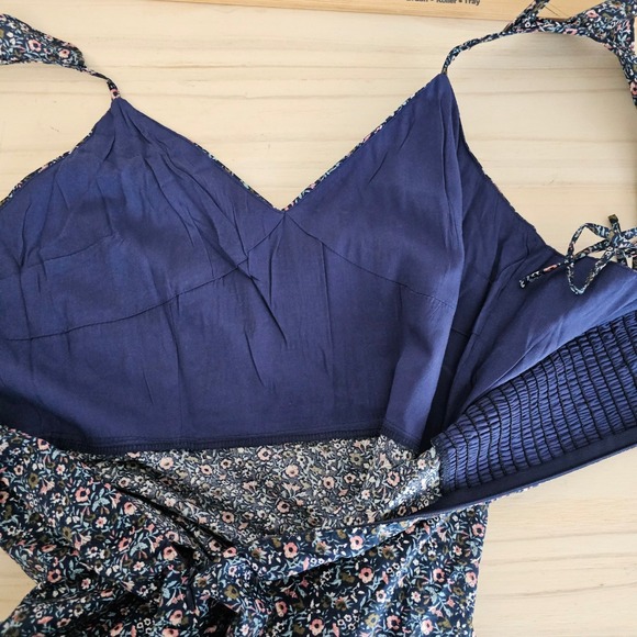 Dress Forum Navy Blue Floral Tiered Ruffle Midi Dress Smocked Back NWT Medium - Picture 12 of 14